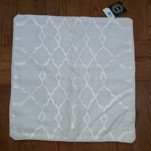 Surya 20 x 20 Ivory Pillow Cover - Picture 1 of 5